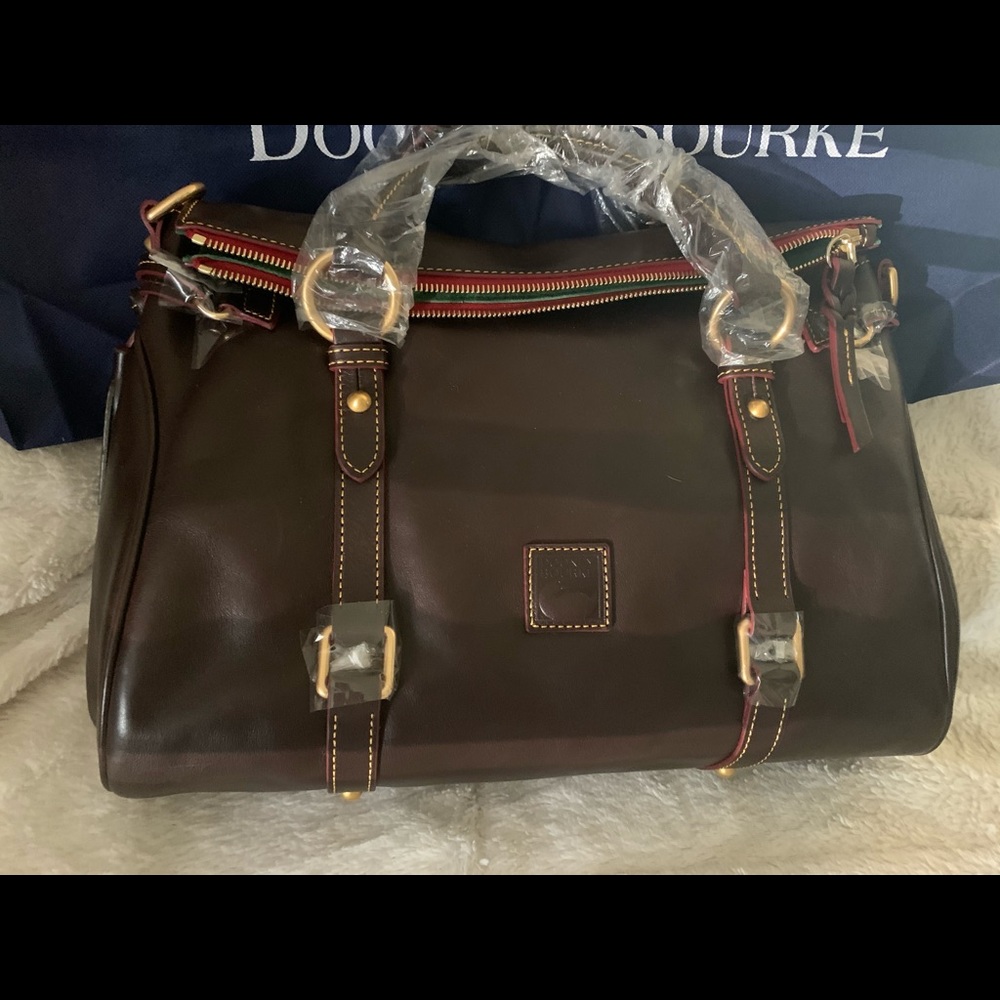 Dooney&Bourke Florentine satchel medium